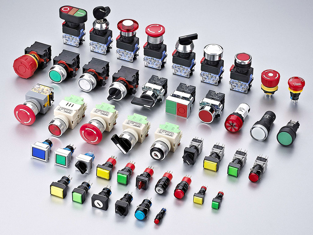 Plastic push button switch 