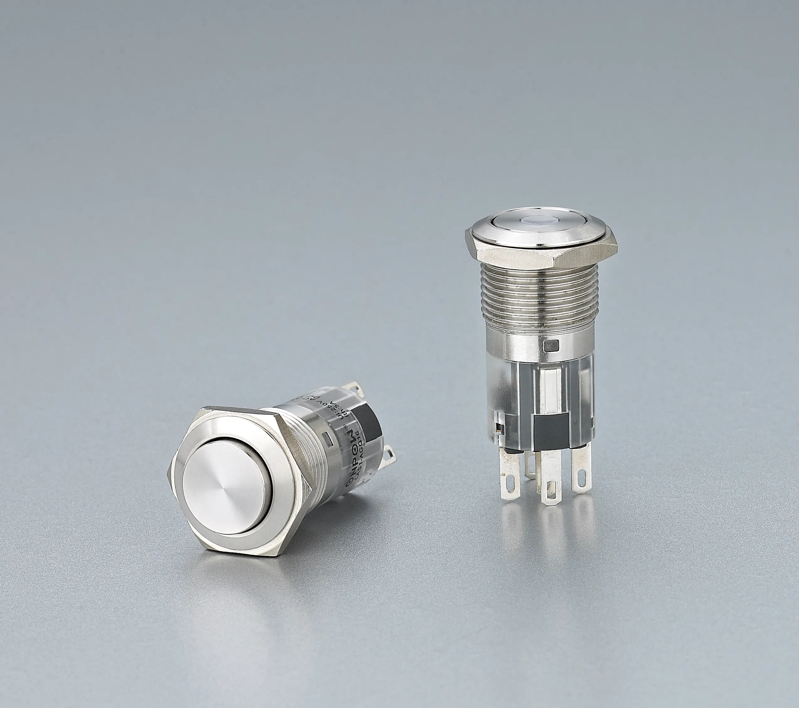 ONPOW industrial push button series for a panel control circuit