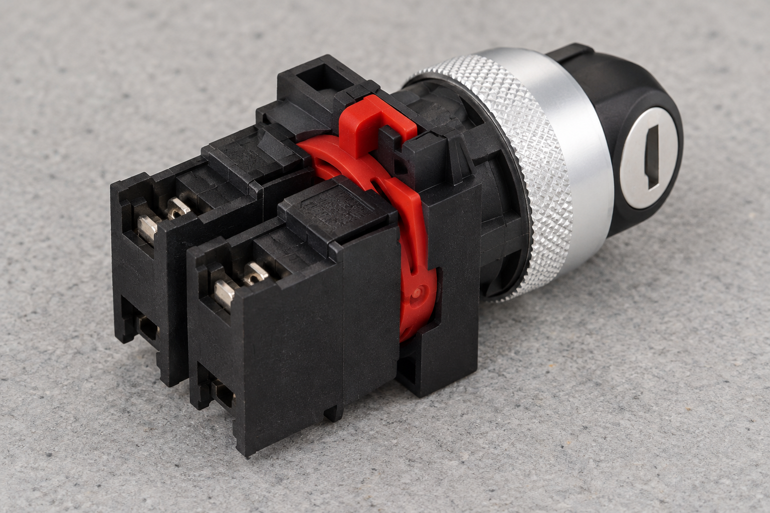 Waterproof Key Switches: Sealing and Environment Checks body1 Black ONPOW keyed operator with silver mounting ring and original red contact retaining assembly, dry during rear housing and connection-layout review