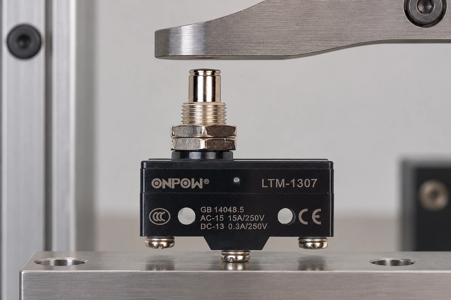 Pin Plunger Micro Switches: Travel and Alignment Guide — body1 ONPOW pin plunger reference example for pin plunger micro switches: travel and alignment guide, component detail