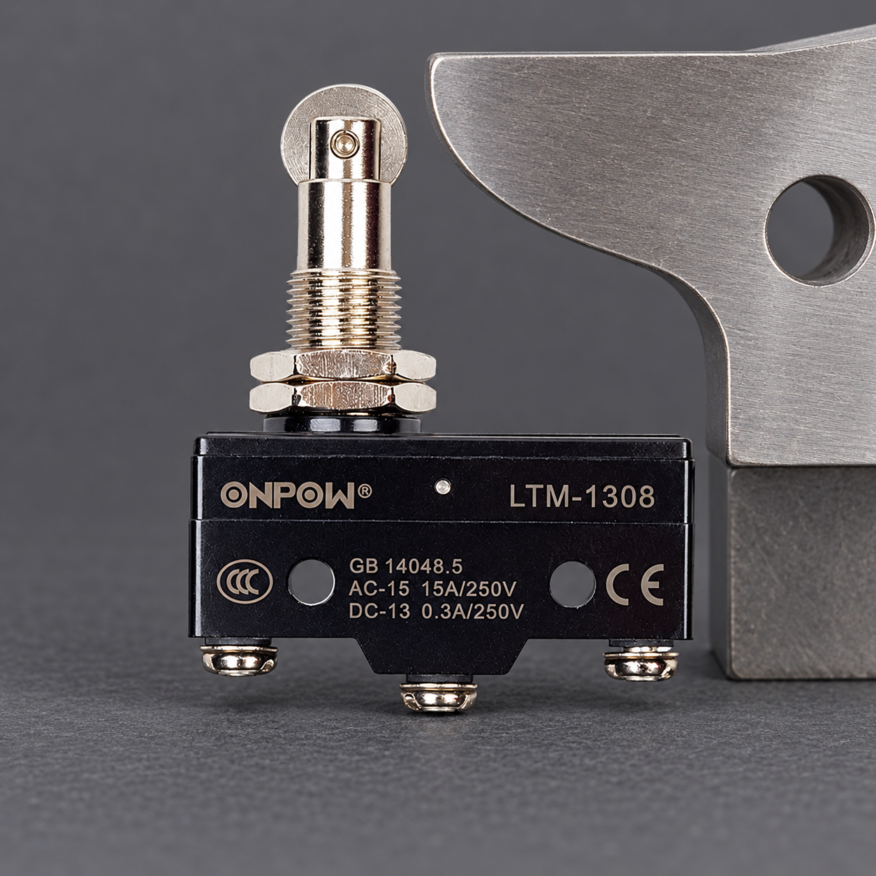 Limit switch contact-symbol interpretation body1 Exact LTM-1308 roller-plunger switch with its original black case, threaded actuator and three screw terminals shown disconnected