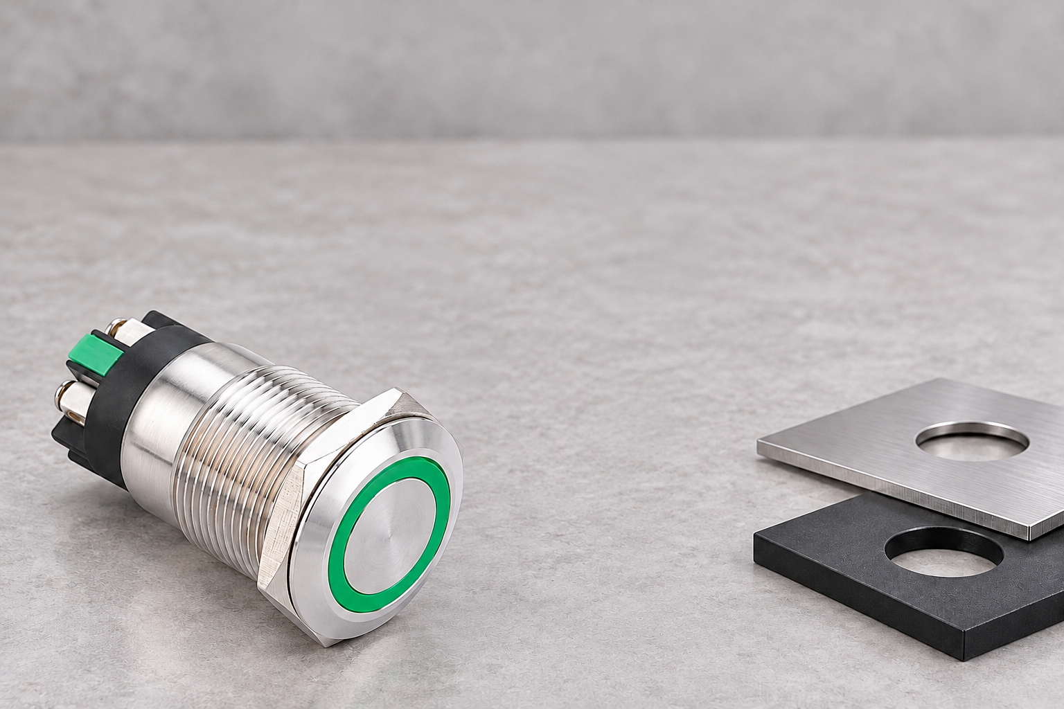 Green-ring switch beside unassembled panel thickness samples